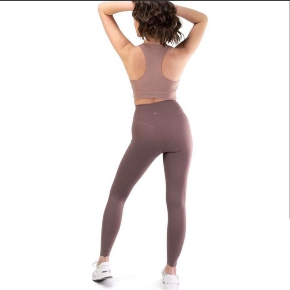 Balance Athletica  new in bag size M